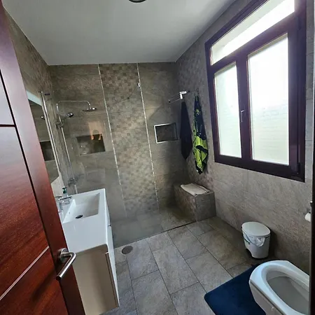 Villa Anahera