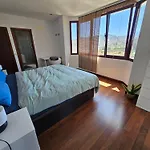 Vila Anahera Teror